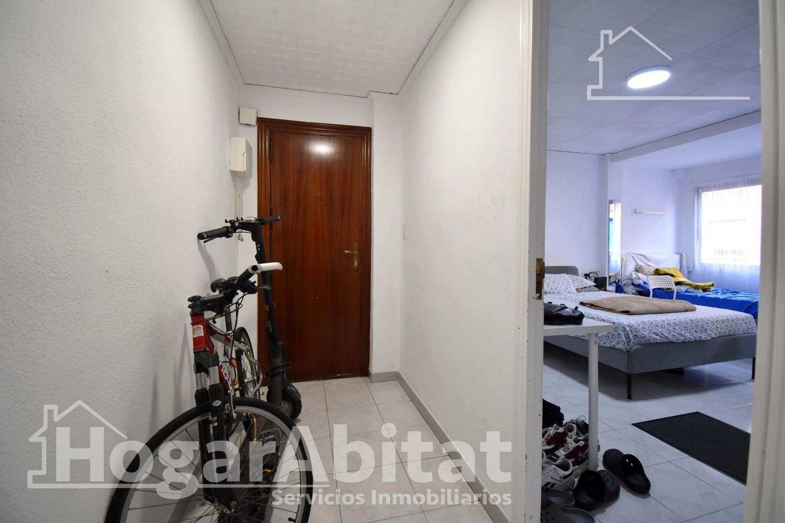 Piso de 3 habitaciones en Gandia en venta - 110.000 € (Ref: 9674279)