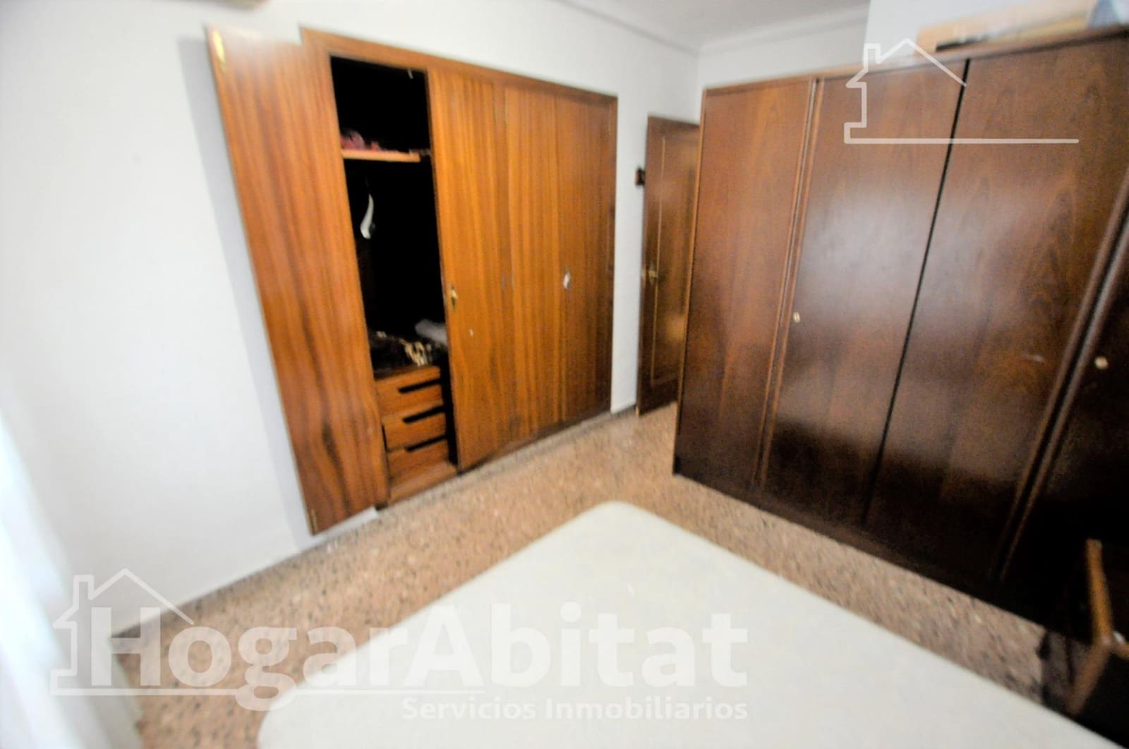 4 sypialnia Mieszkanie na sprzedaż w Miasto Walencja - 275 000 € (Ref: 9674280)