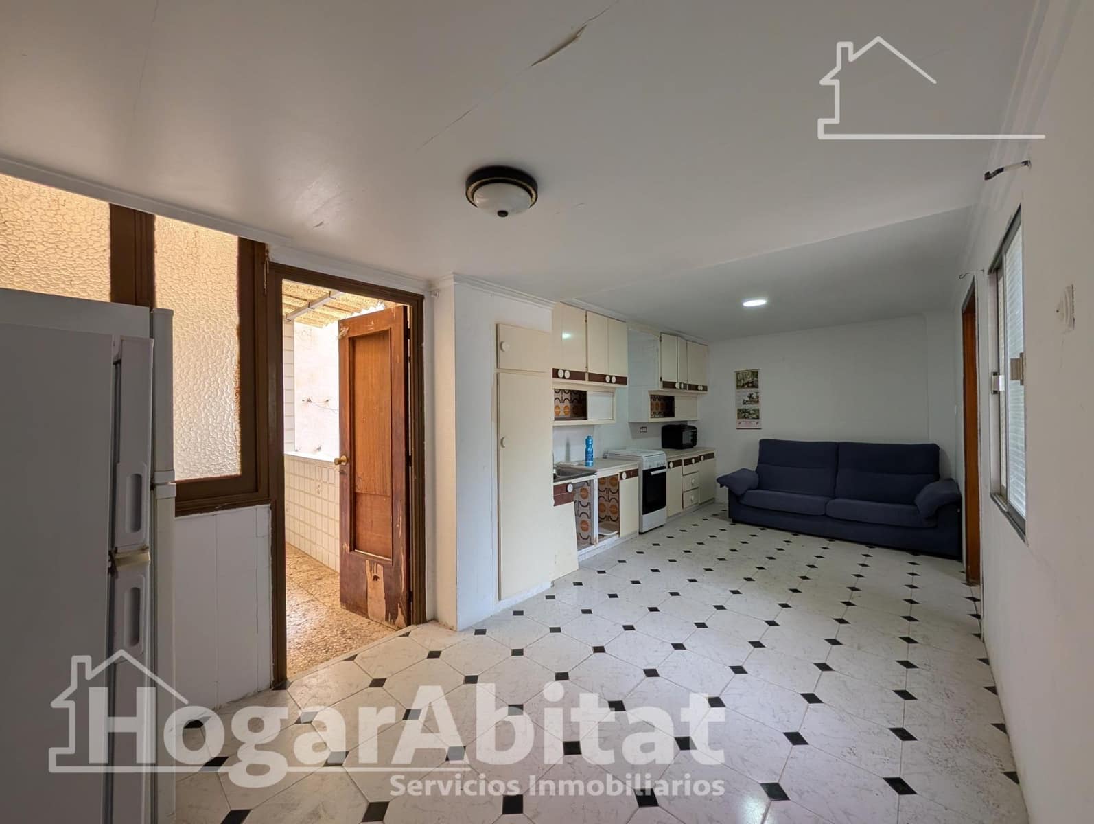 Piso de 4 habitaciones en Santa Pola en venta - 160.000 € (Ref: 9674281)