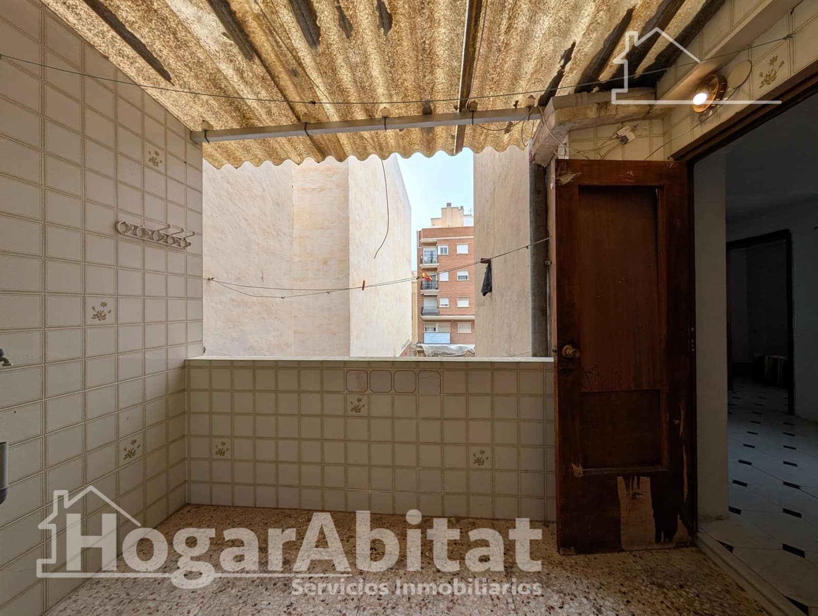 Piso de 4 habitaciones en Santa Pola en venta - 160.000 € (Ref: 9674281)