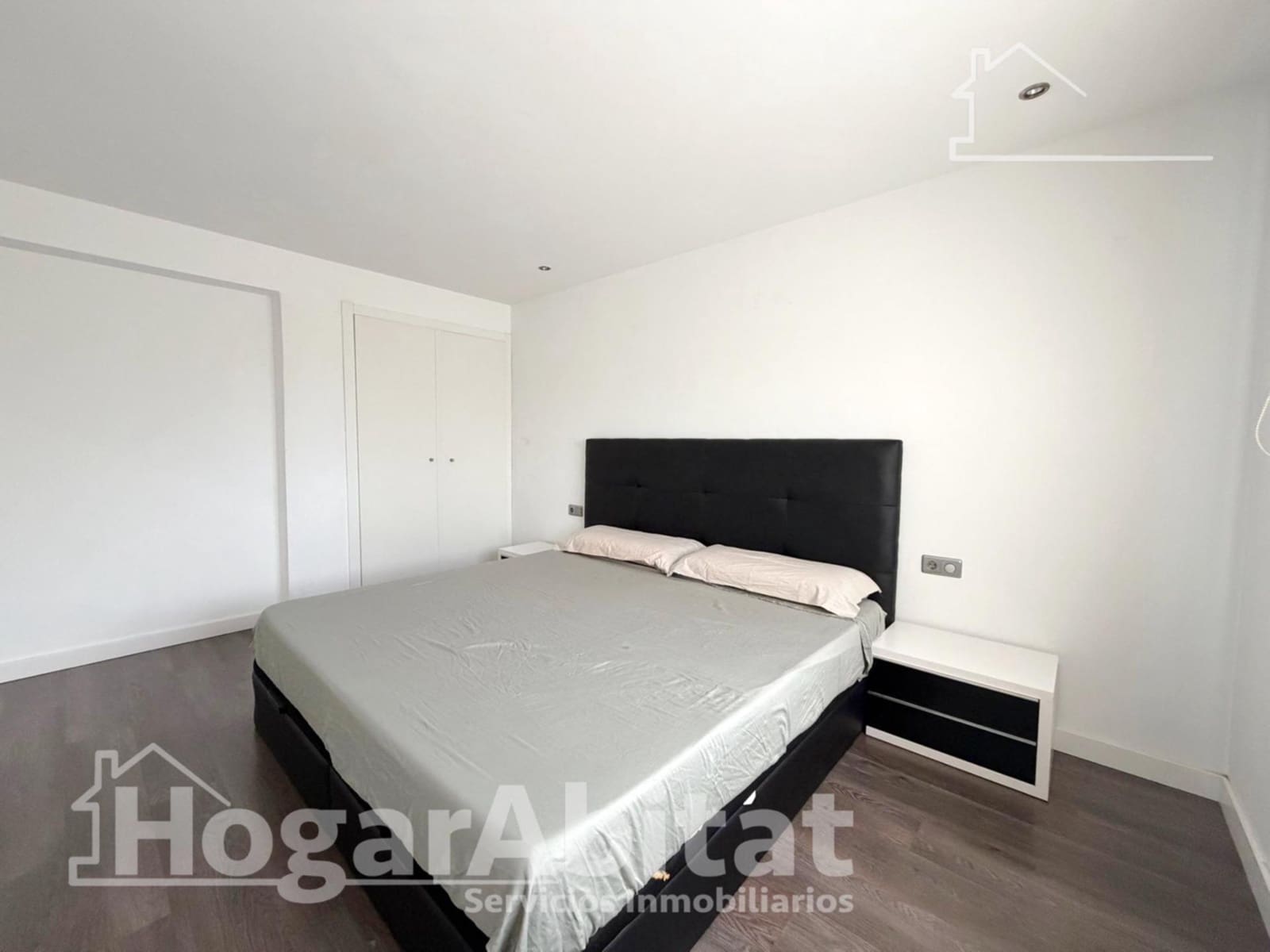 3 quarto Apartamento para venda em Paterna - 200 000 € (Ref: 9674286)