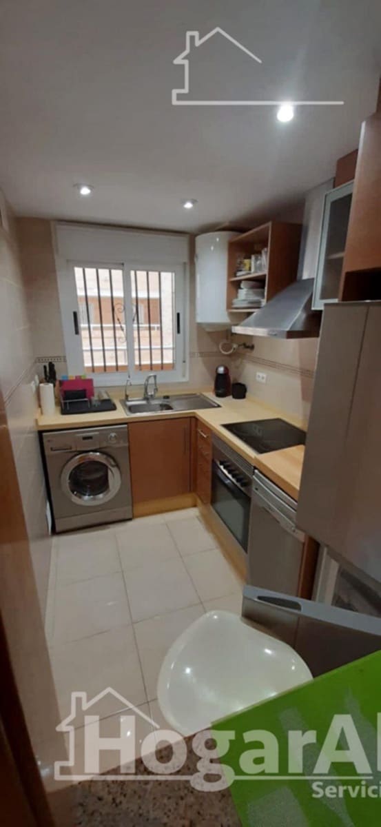 Piso de 2 habitaciones en Oropesa  en venta con piscina - 155.000 € (Ref: 9674288)