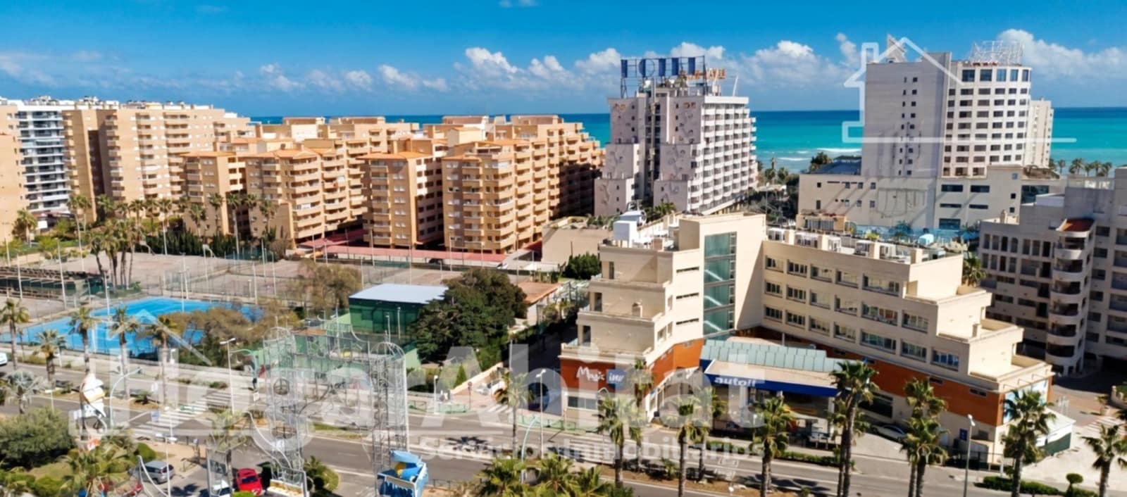 2 Zimmer Wohnung zu verkaufen in Oropesa  mit Pool - 155.000 € (Ref: 9674288)