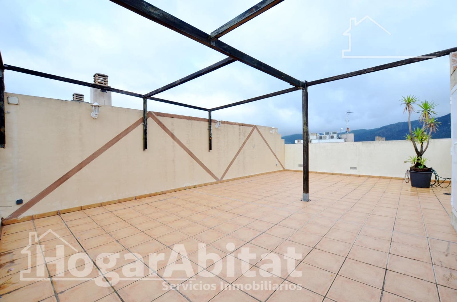 3 quarto Penthouse para venda em Simat de la Valldigna com piscina - 140 000 € (Ref: 9674290)