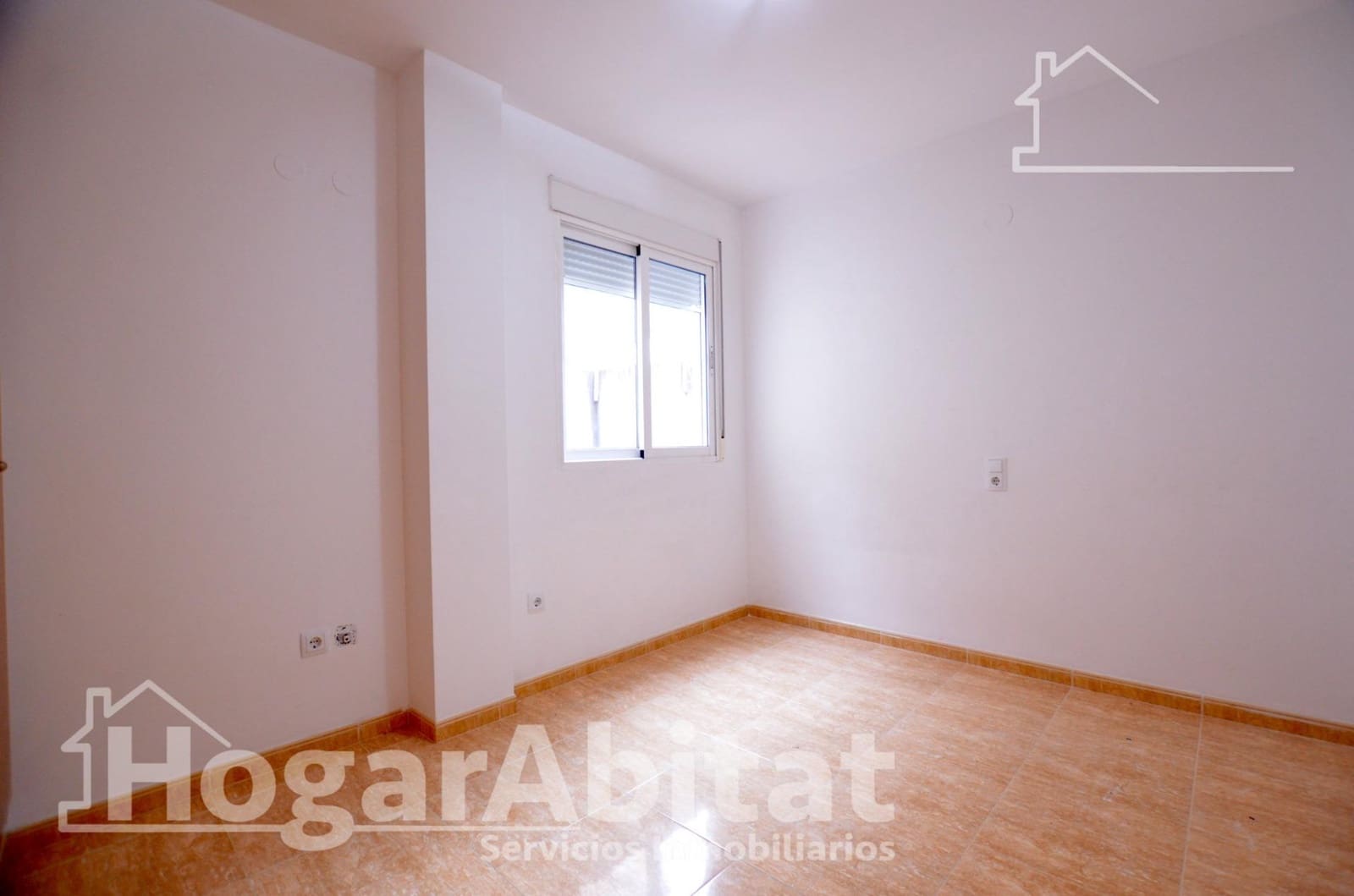 3 quarto Penthouse para venda em Simat de la Valldigna com piscina - 140 000 € (Ref: 9674290)