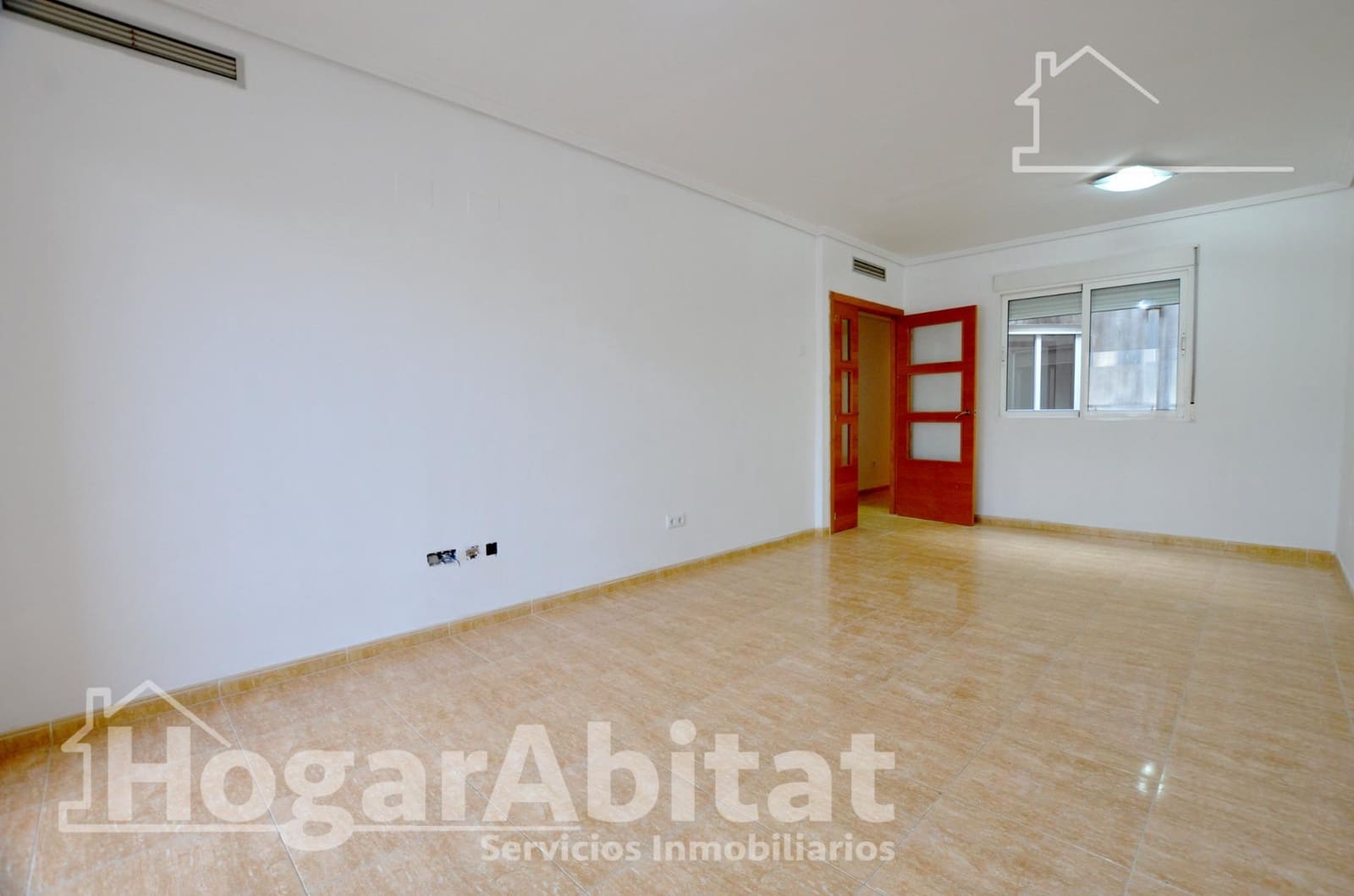 3 quarto Penthouse para venda em Simat de la Valldigna com piscina - 140 000 € (Ref: 9674290)