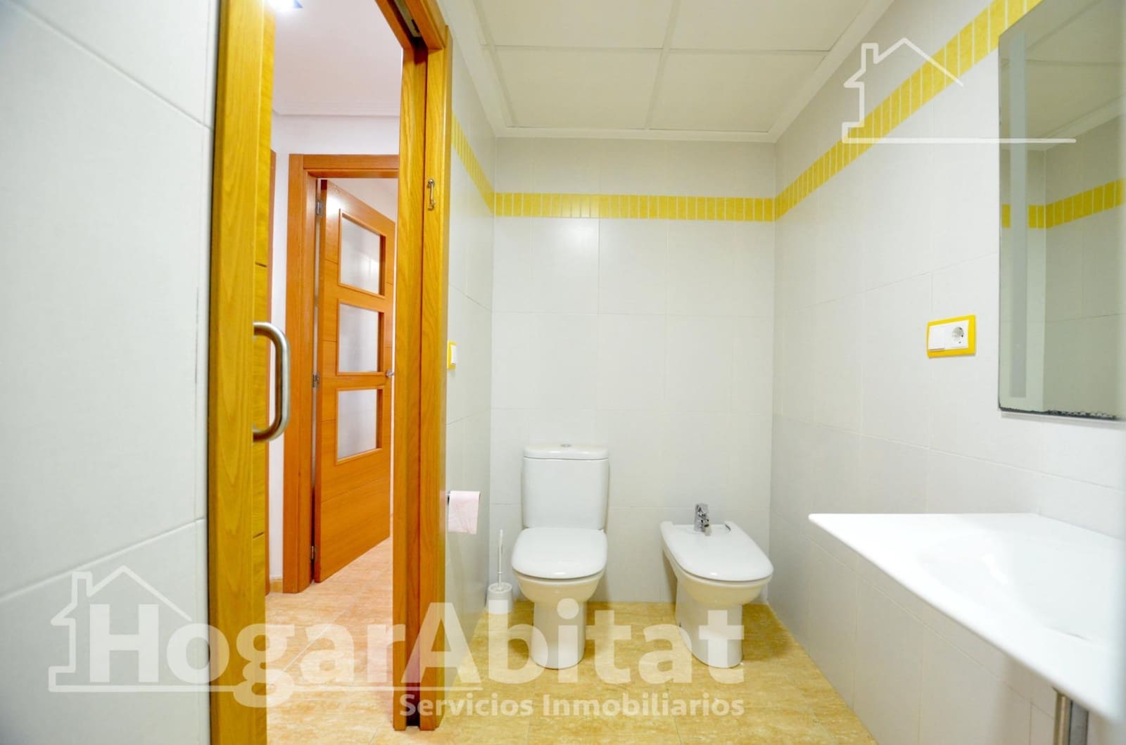 3 quarto Penthouse para venda em Simat de la Valldigna com piscina - 140 000 € (Ref: 9674290)