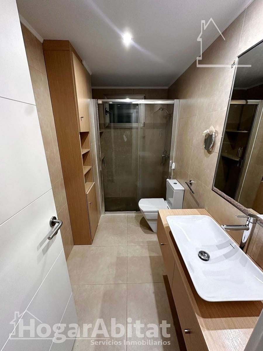 Piso de 3 habitaciones en València ciudad en venta con garaje - 375.000 € (Ref: 9677543)