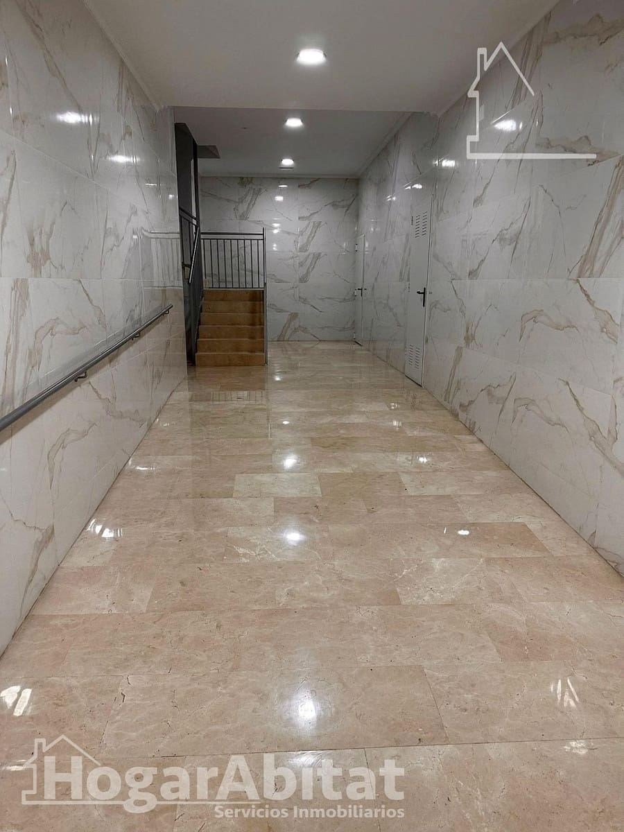 Piso de 3 habitaciones en València ciudad en venta con garaje - 375.000 € (Ref: 9677543)