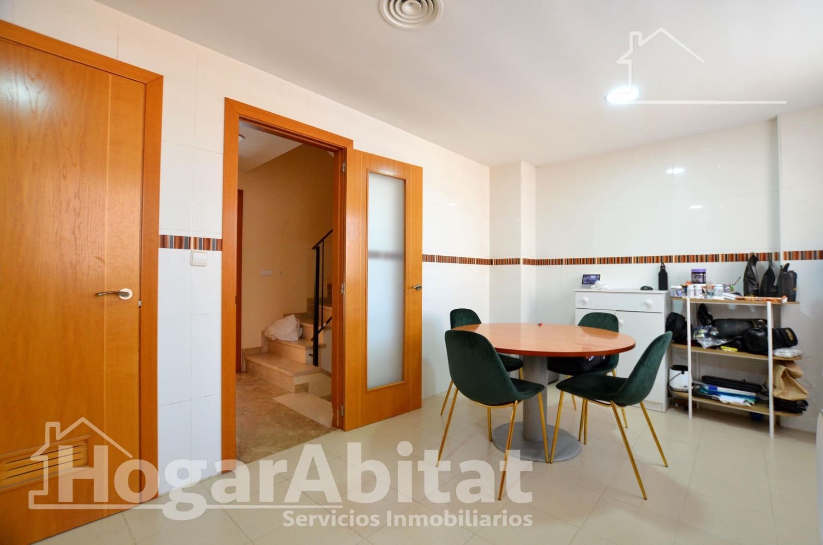 3 sypialnia Dom szeregowy na sprzedaż w Favara z basenem garażem - 220 000 € (Ref: 9679909)