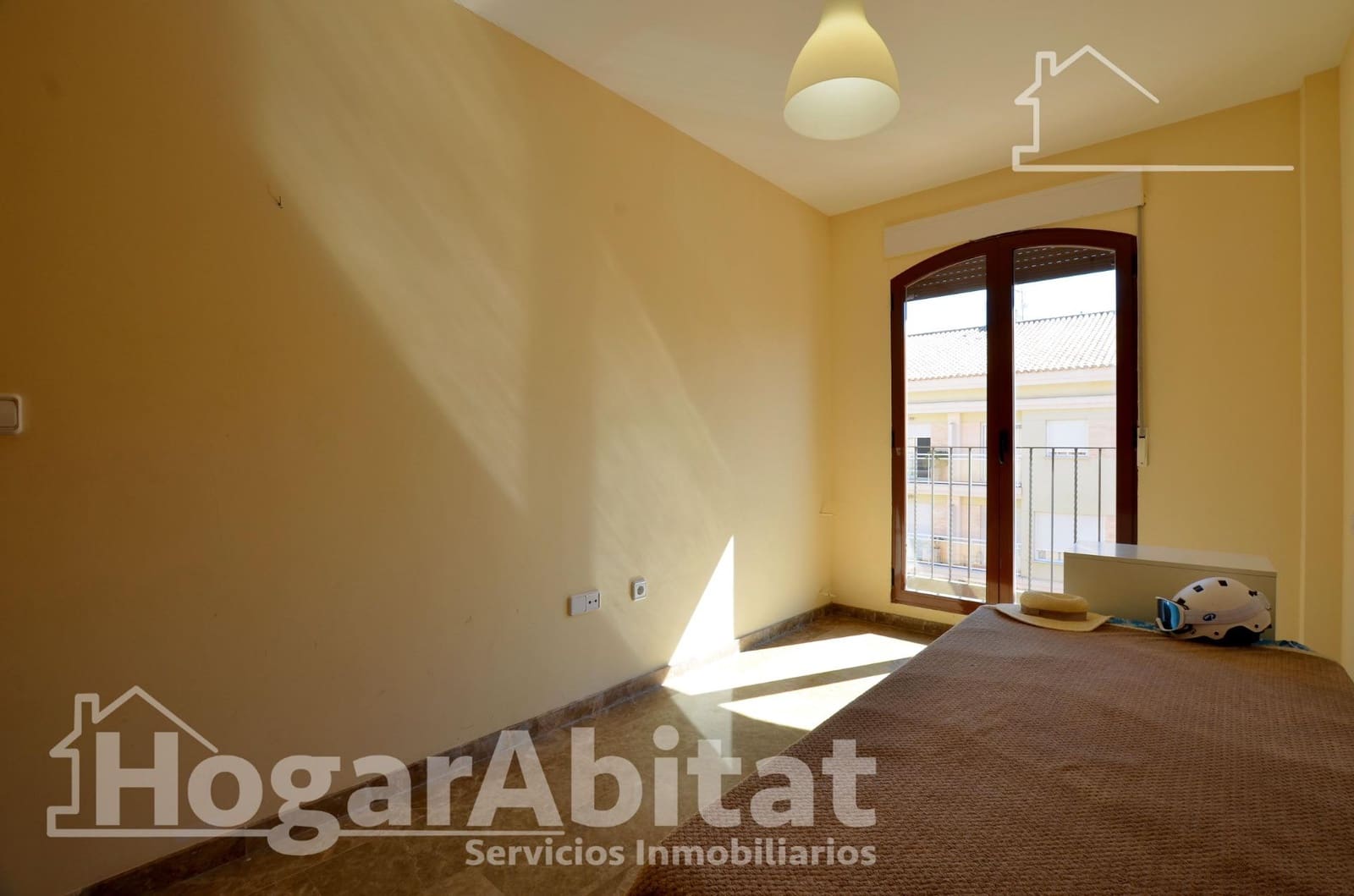 3 sypialnia Dom szeregowy na sprzedaż w Favara z basenem garażem - 220 000 € (Ref: 9679909)