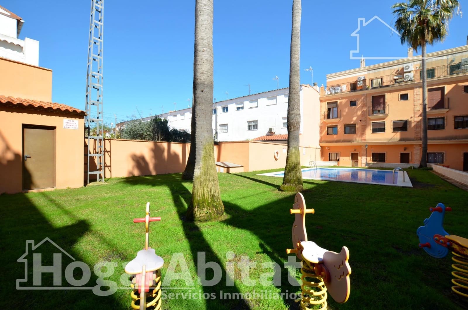 3 sypialnia Dom szeregowy na sprzedaż w Favara z basenem garażem - 220 000 € (Ref: 9679909)