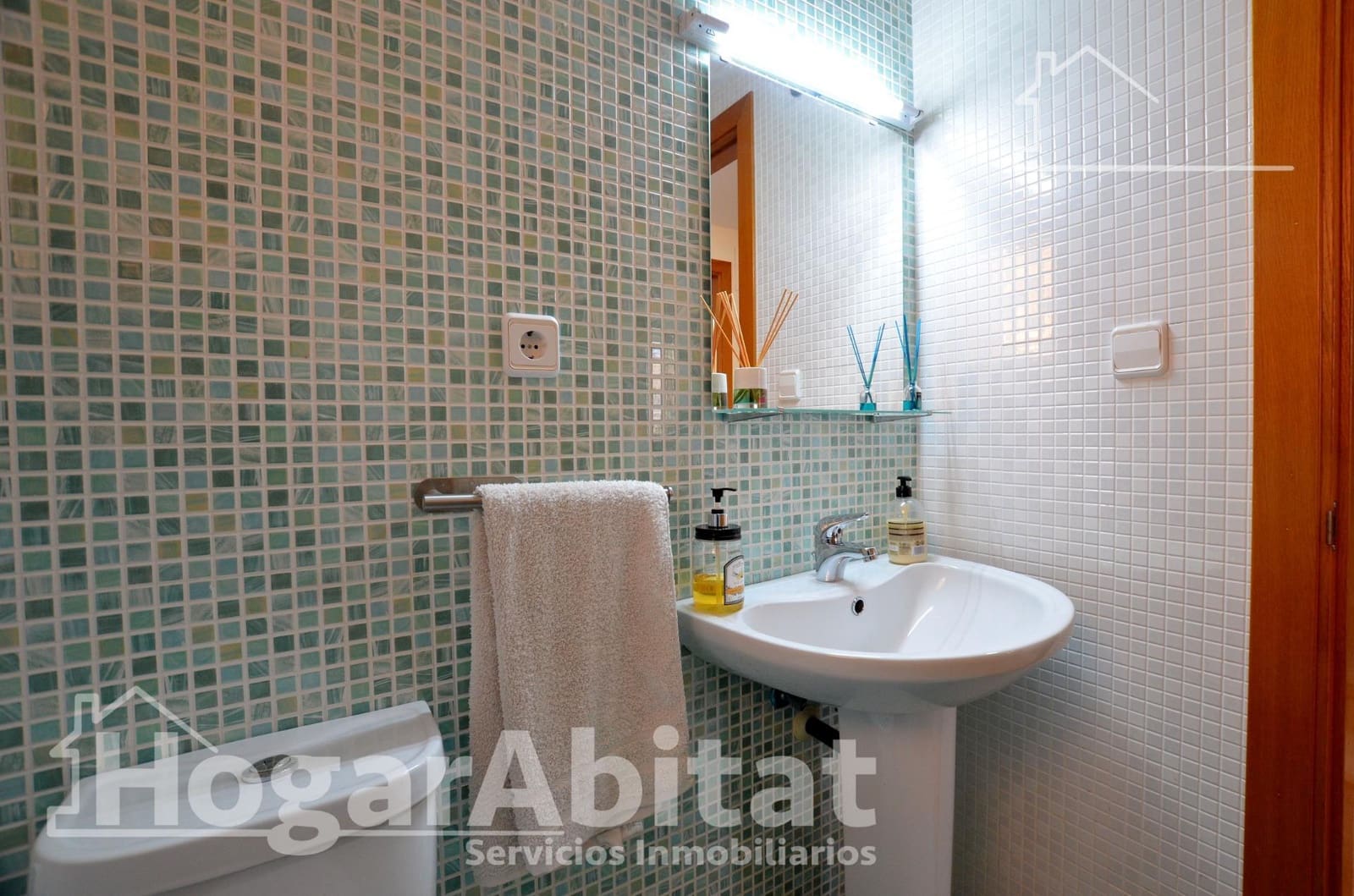 3 sypialnia Dom szeregowy na sprzedaż w Favara z basenem garażem - 220 000 € (Ref: 9679909)