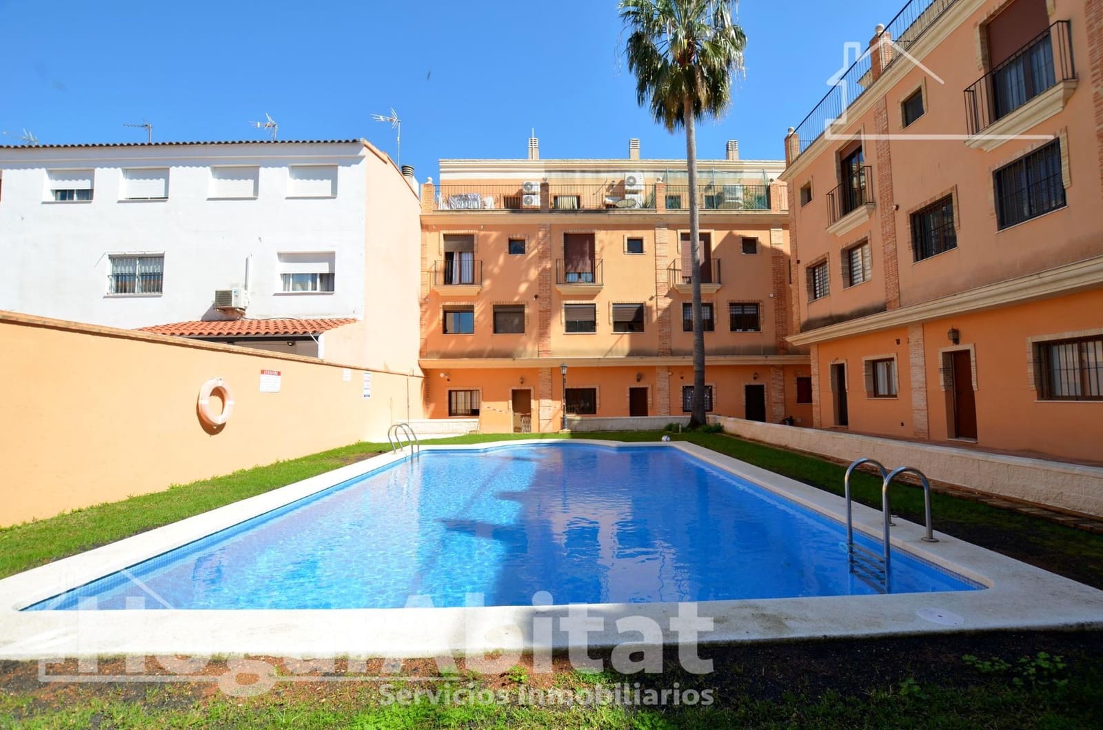 3 sypialnia Dom szeregowy na sprzedaż w Favara z basenem garażem - 220 000 € (Ref: 9679909)