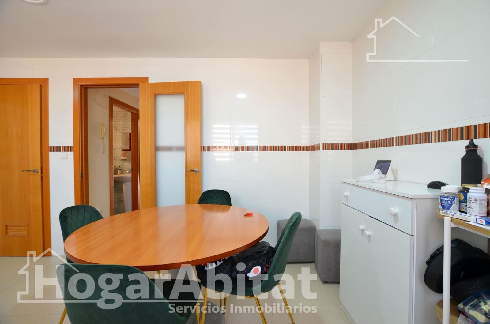 3 slaapkamer Rijtjeshuis te koop in Favara met zwembad garage - € 220.000 (Ref: 9686501)