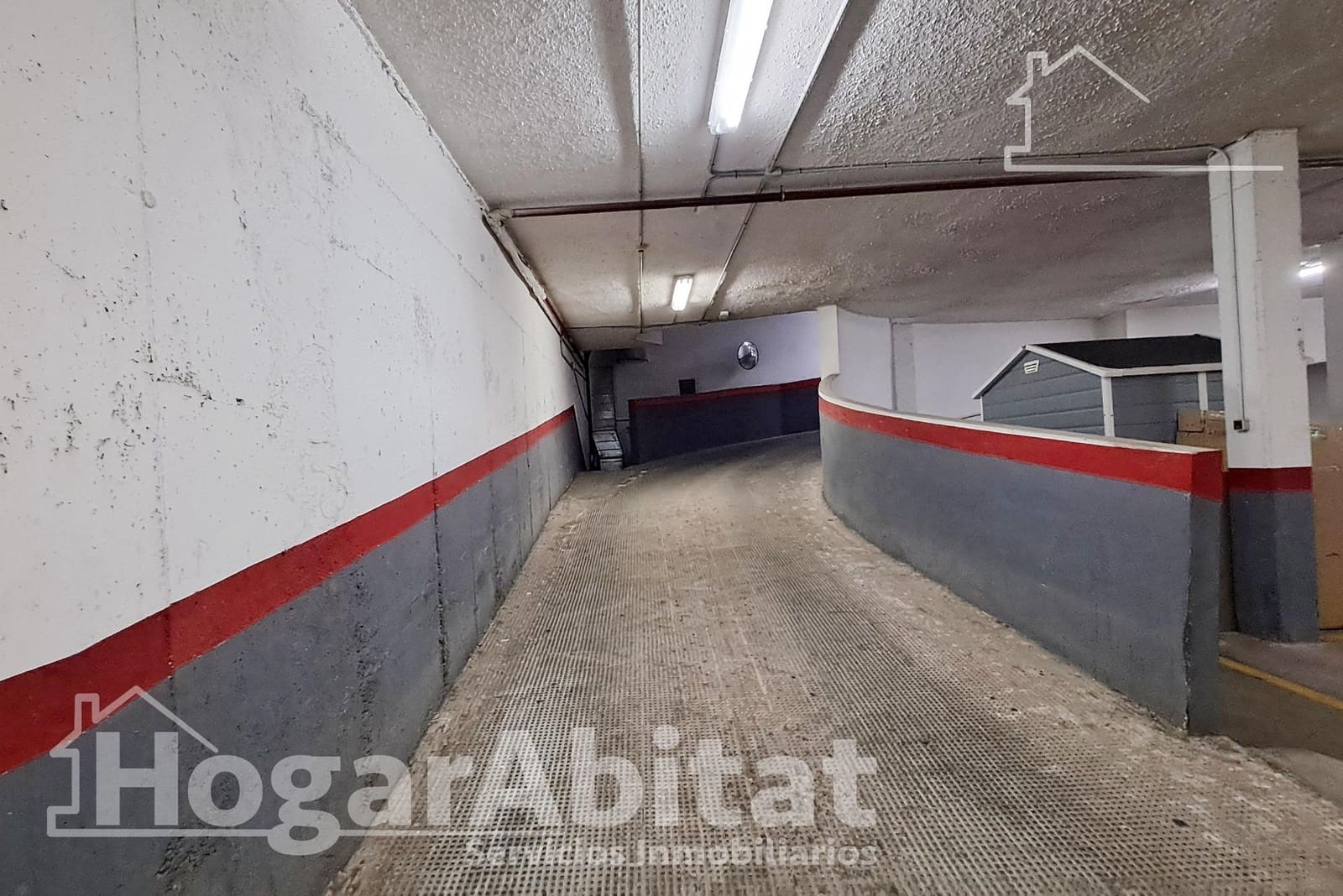 2 soveværelse Penthouse til salg i Castello de la Plana med garage - € 244.900 (Ref: 9686511)