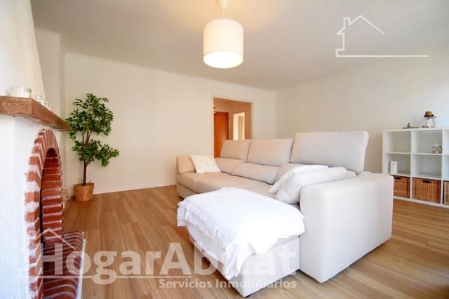 Piso de 4 habitaciones en Beniarbeig en venta - 240.000 € (Ref: 9695405)
