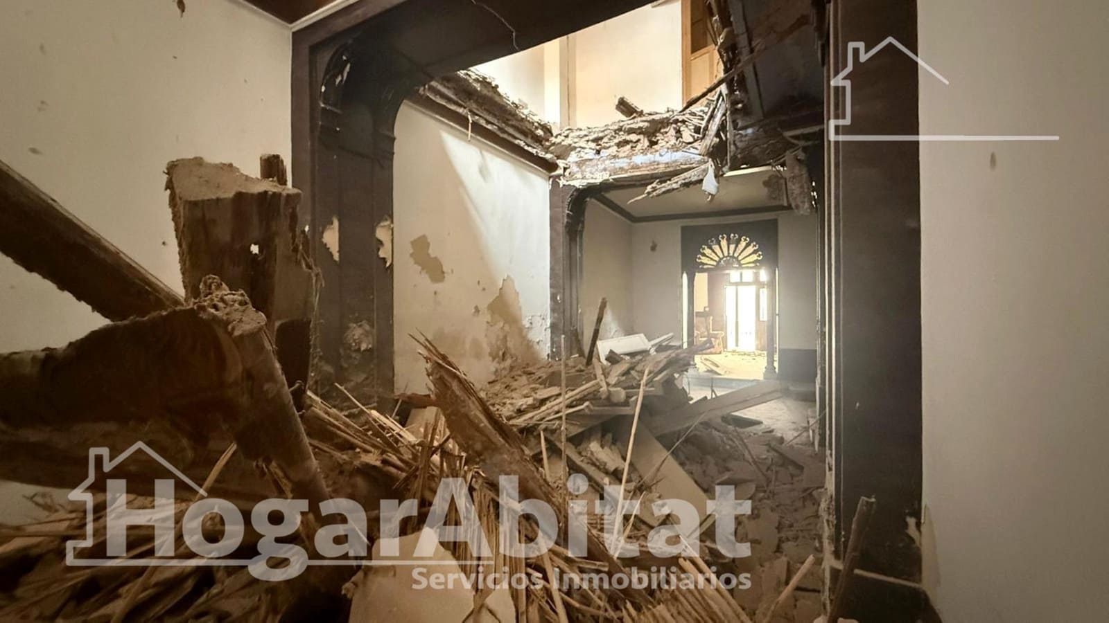 Ruína para venda em Oliva - 170 000 € (Ref: 9695412)