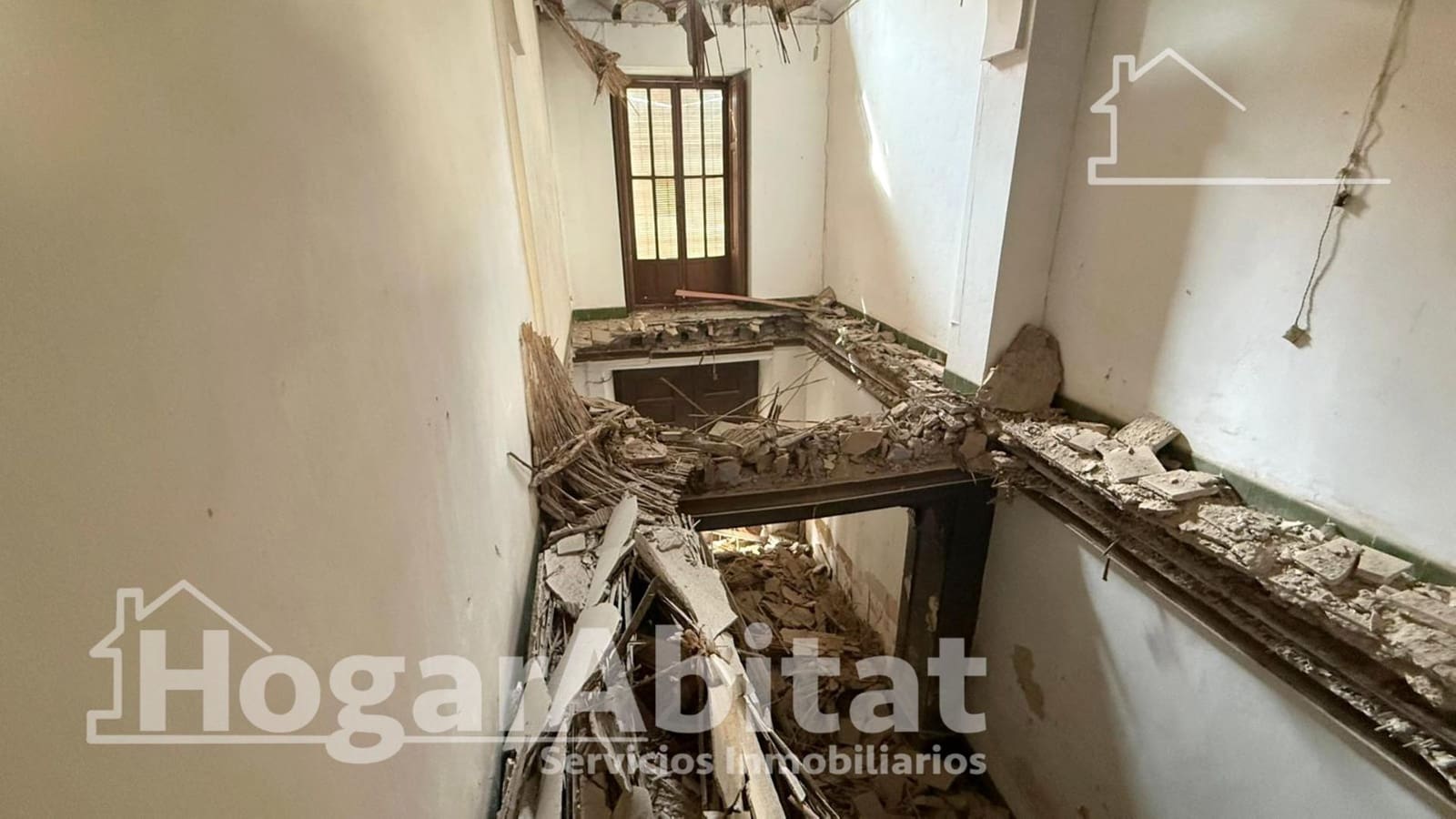 Ruína para venda em Oliva - 170 000 € (Ref: 9695412)