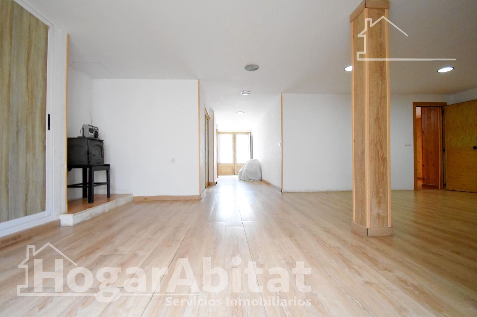 5 bedroom Villa for sale in Marchuquera with pool garage - € 360,000 (Ref: 9701677)