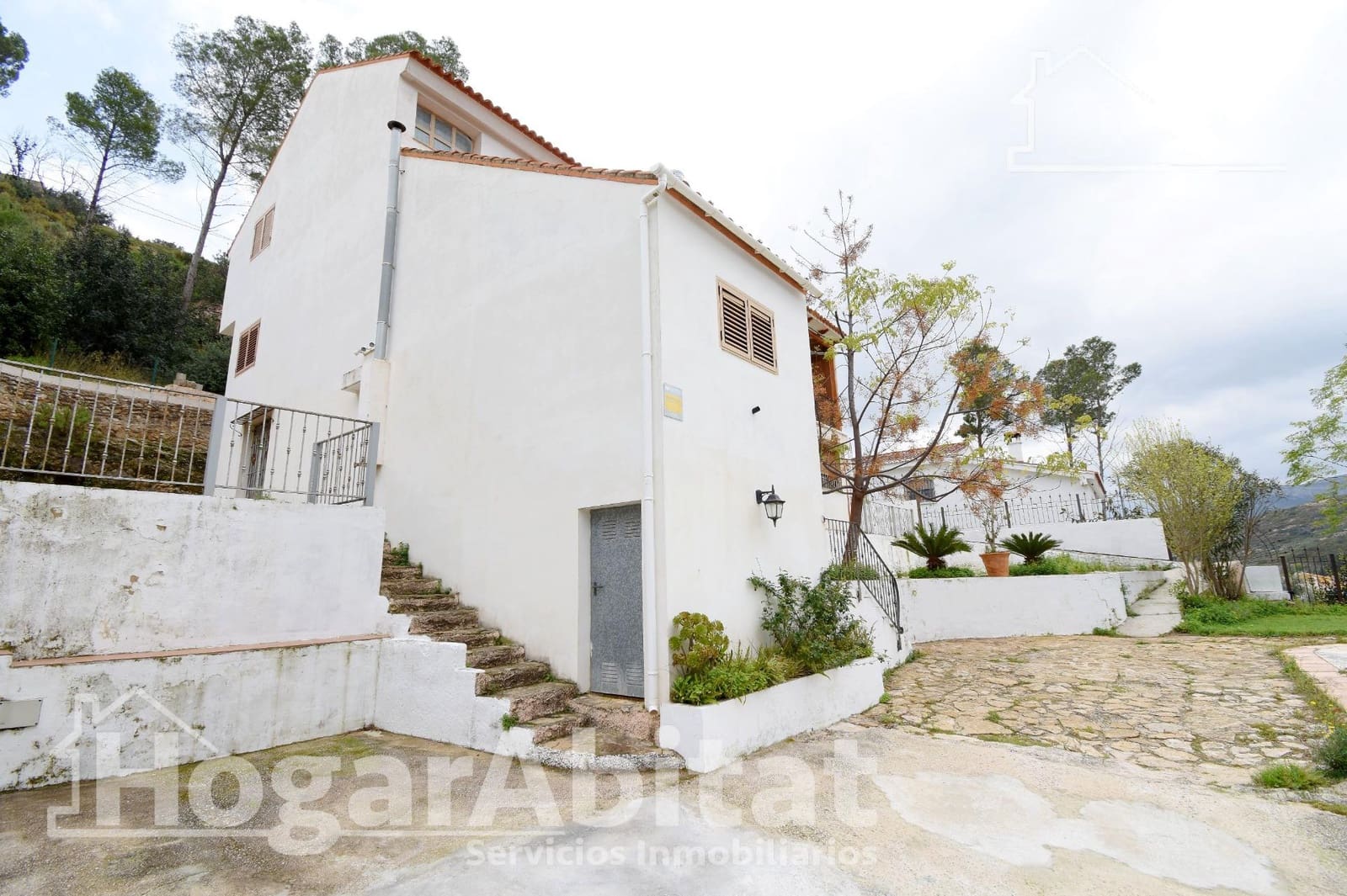 5 bedroom Villa for sale in Marchuquera with pool garage - € 360,000 (Ref: 9701677)