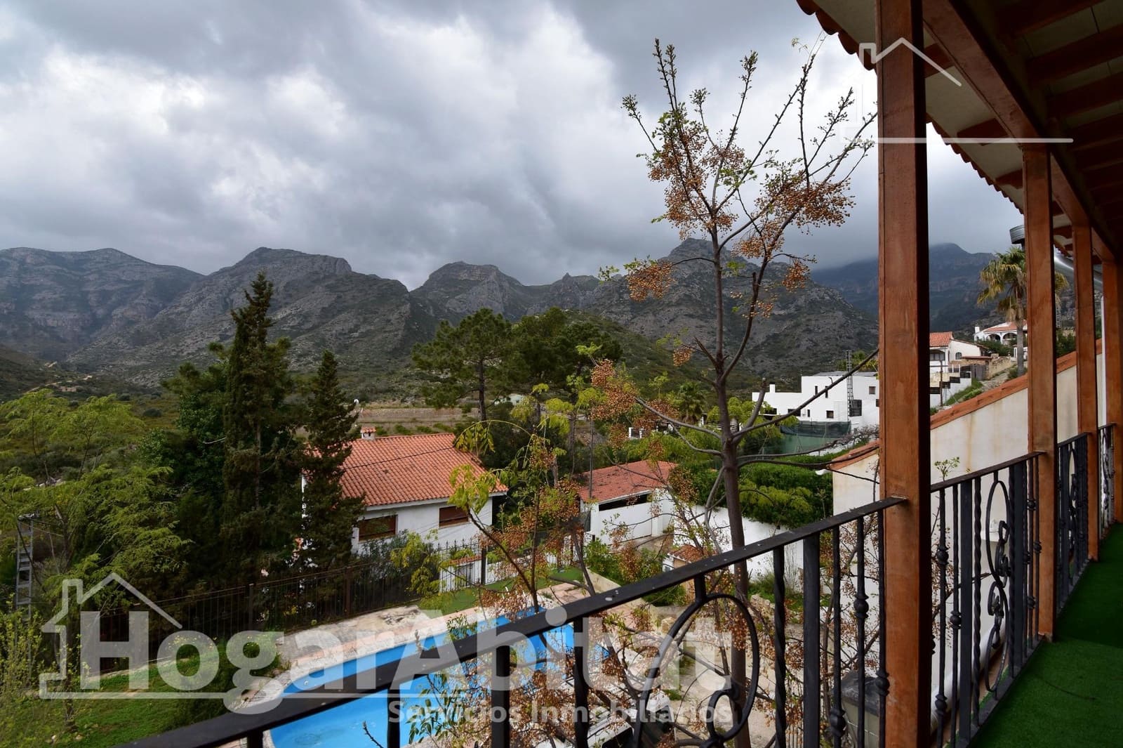 5 bedroom Villa for sale in Marchuquera with pool garage - € 360,000 (Ref: 9701677)