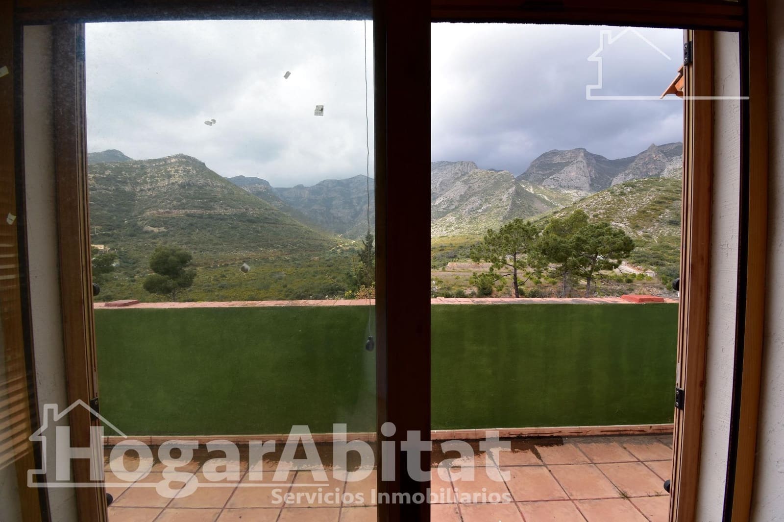5 bedroom Villa for sale in Marchuquera with pool garage - € 360,000 (Ref: 9701677)
