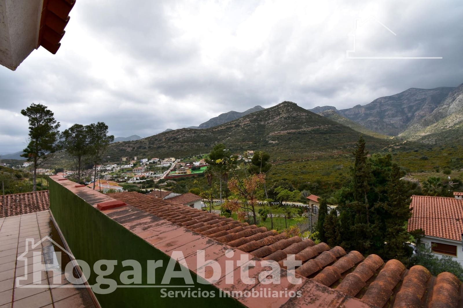 5 bedroom Villa for sale in Marchuquera with pool garage - € 360,000 (Ref: 9701677)