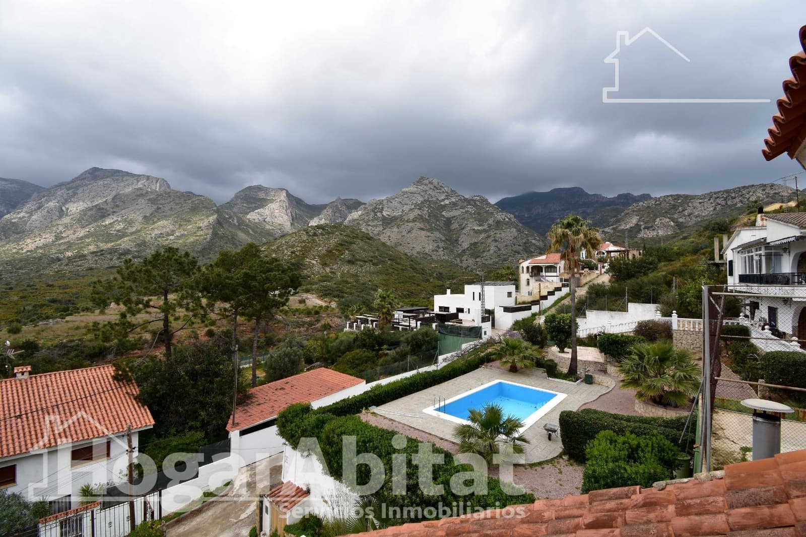 5 bedroom Villa for sale in Marchuquera with pool garage - € 360,000 (Ref: 9701677)