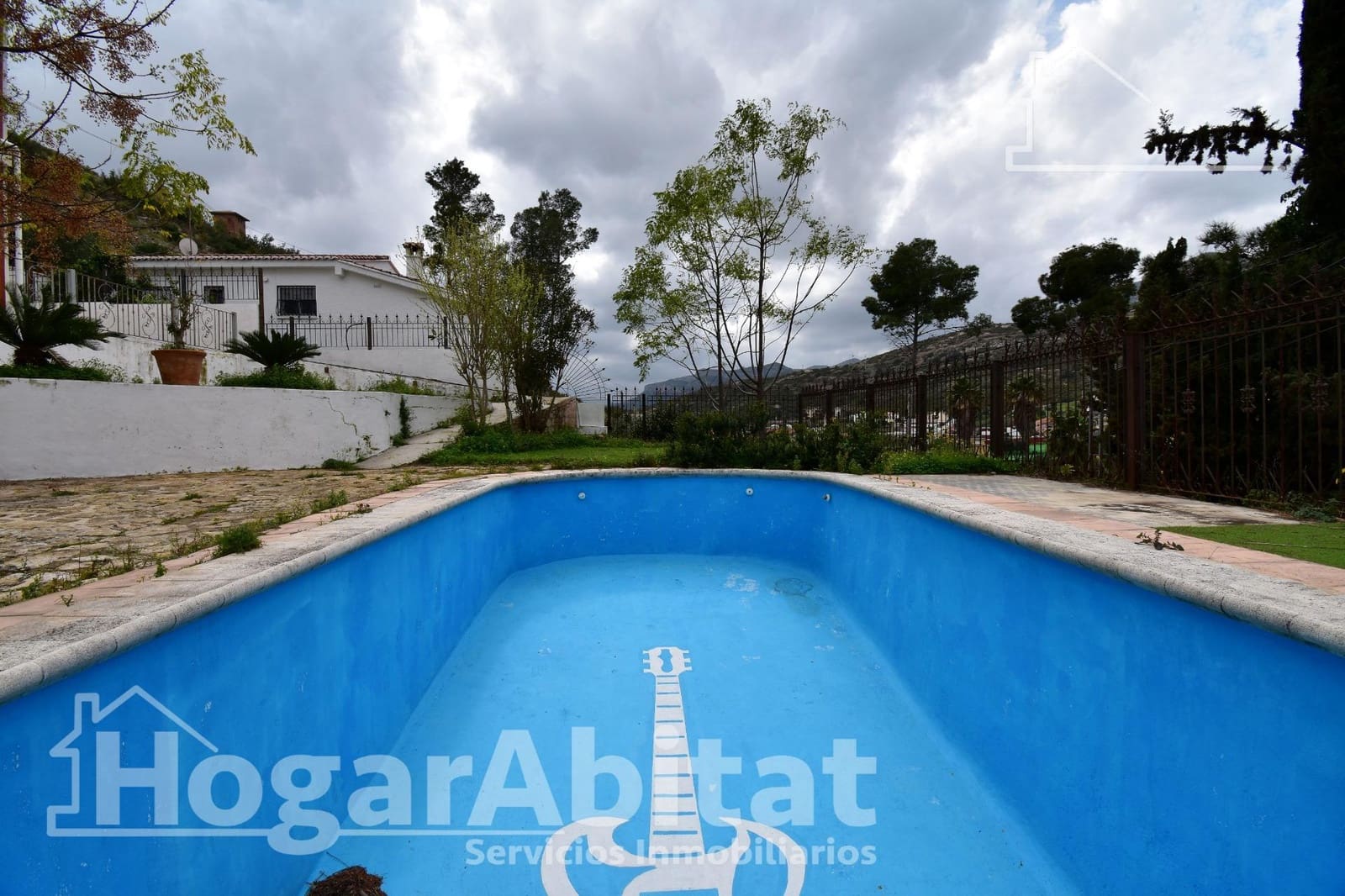 5 bedroom Villa for sale in Marchuquera with pool garage - € 360,000 (Ref: 9701677)