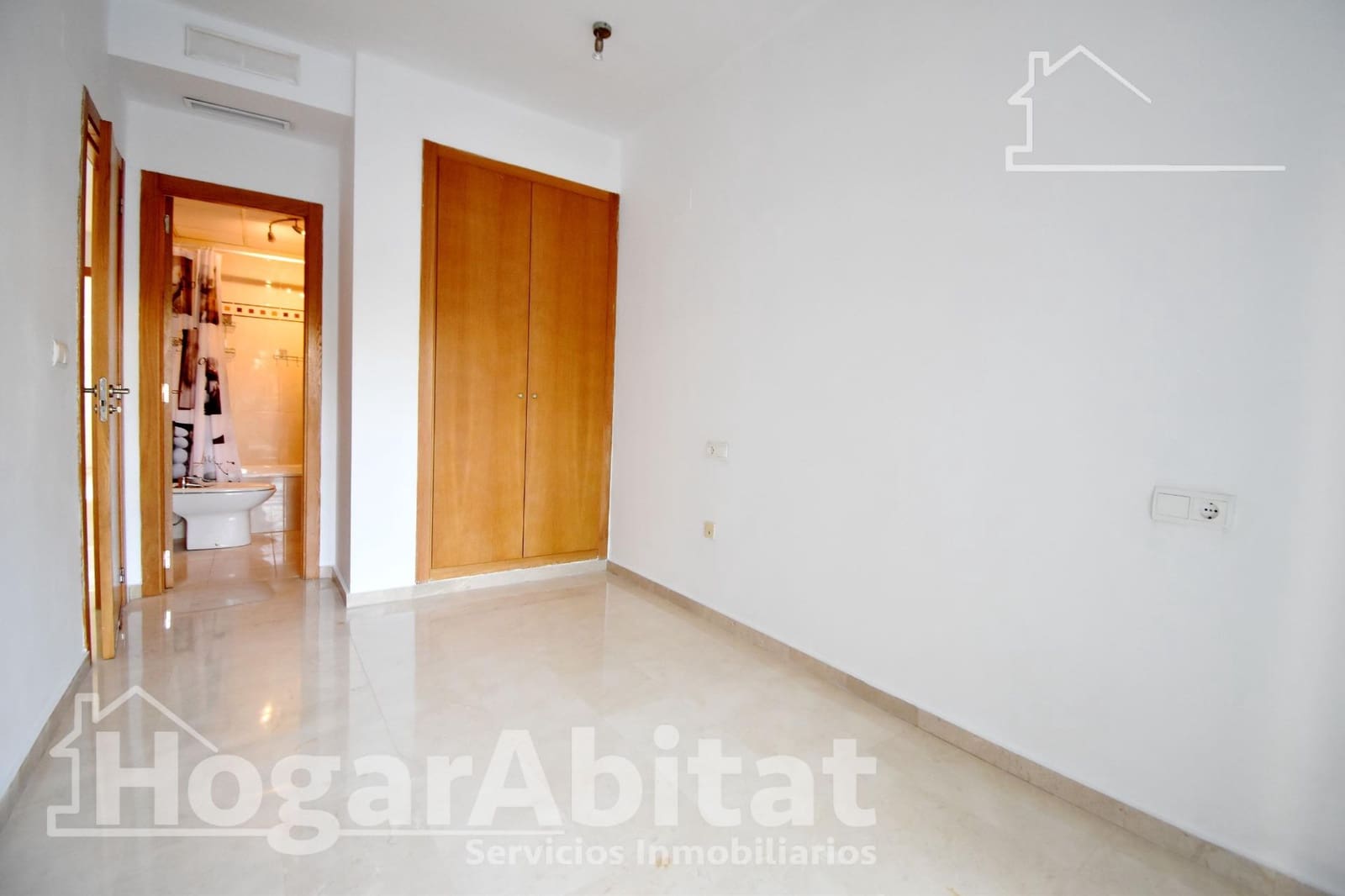 2 bedroom Flat for sale in Gandia with pool - € 220,000 (Ref: 9701687)