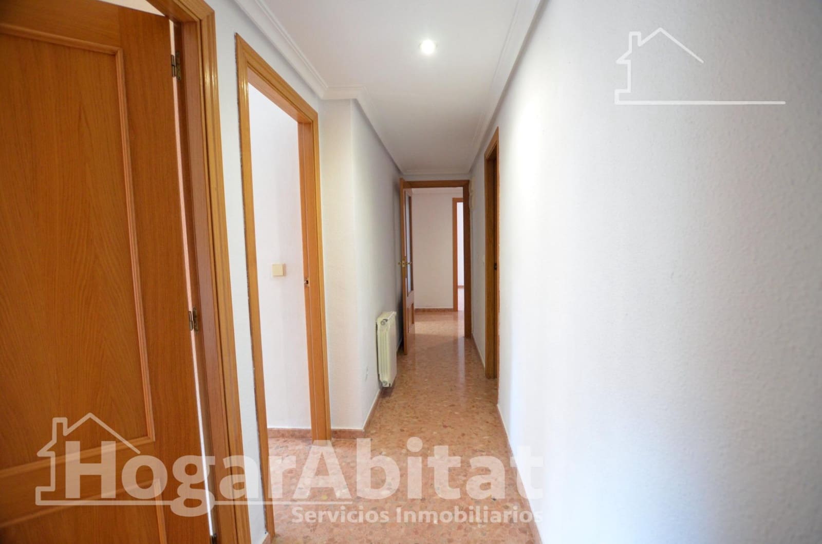 3 bedroom Flat for sale in Alicante / Alacant city with pool garage - € 365,000 (Ref: 9701691)