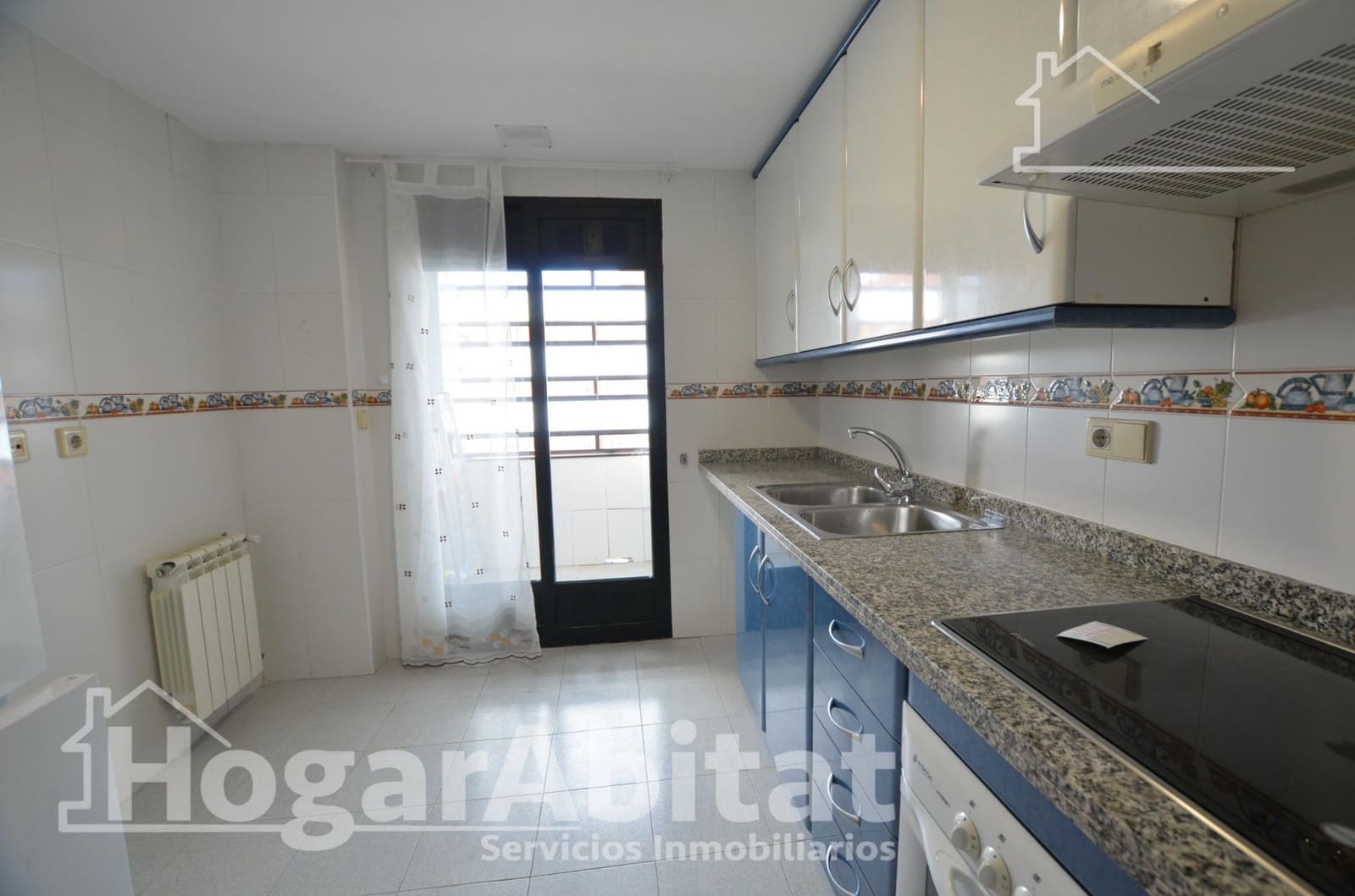 3 bedroom Flat for sale in Alicante / Alacant city with pool garage - € 365,000 (Ref: 9701691)