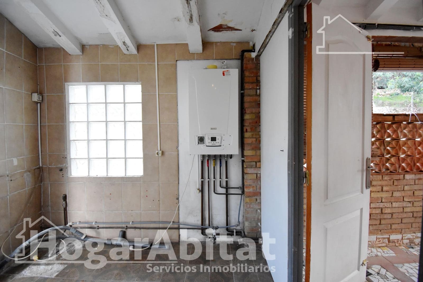 4 bedroom Villa for sale in Marchuquera with pool garage - € 310,000 (Ref: 9701692)