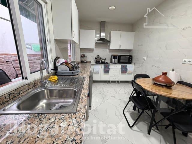 3 soveværelse Lejlighed til salg i Sagunto / Sagunt - € 180.000 (Ref: 9701697)