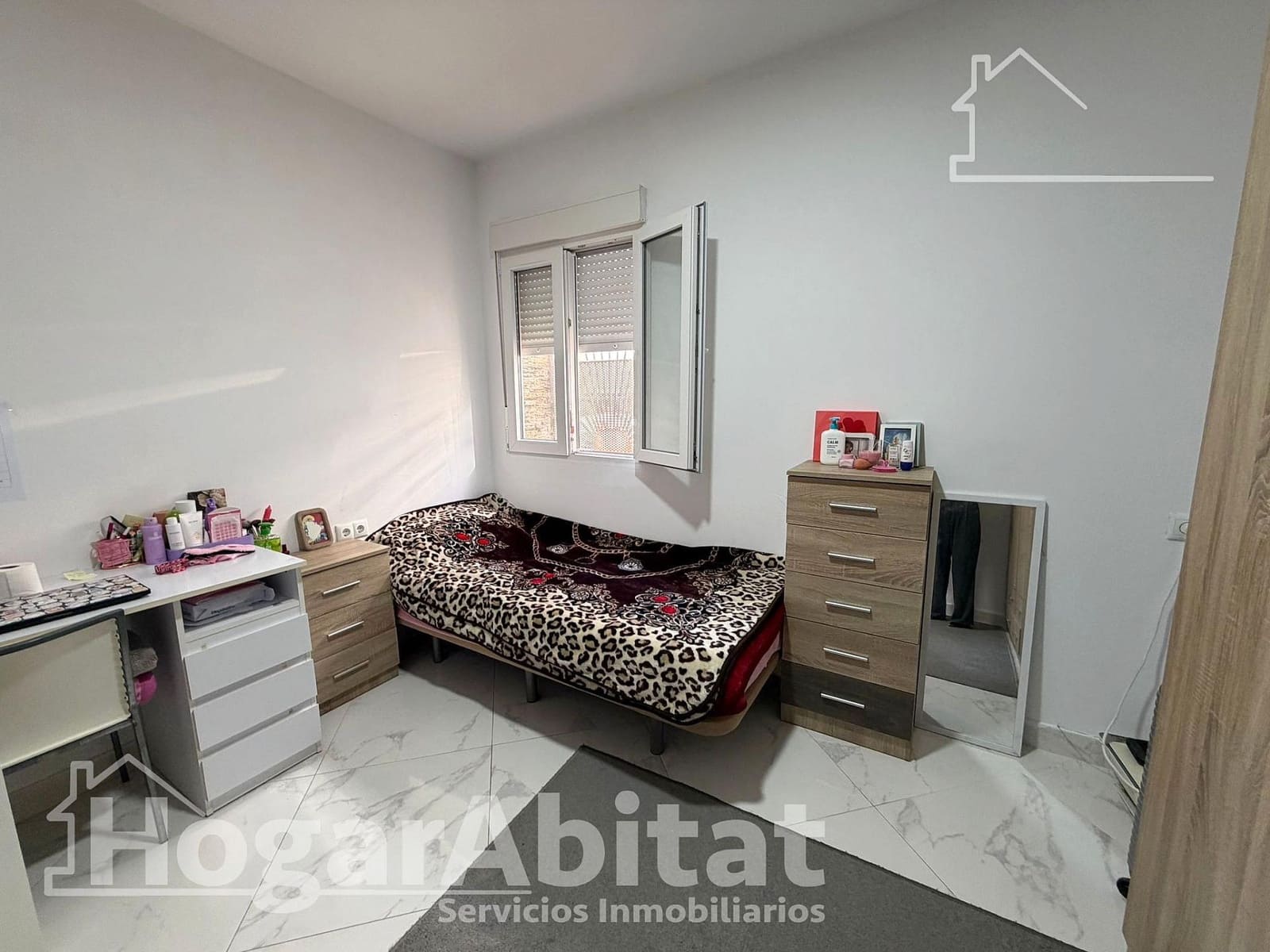 3 bedroom Flat for sale in Sagunto / Sagunt - € 180,000 (Ref: 9701697)