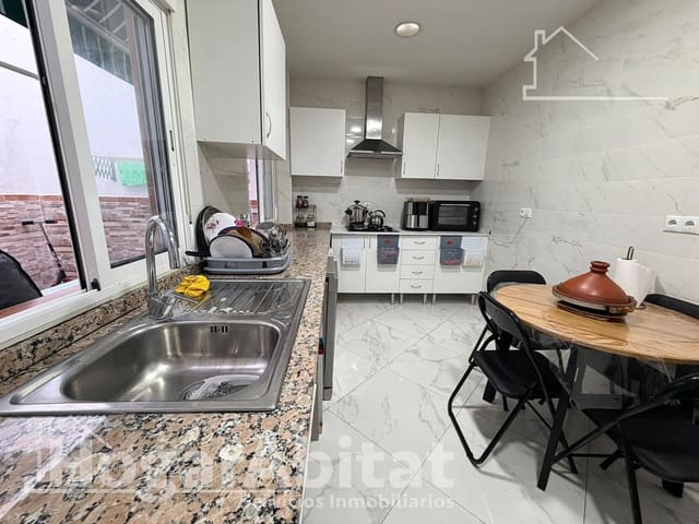 3 slaapkamer Flat te koop in Sagunto / Sagunt - € 180.000 (Ref: 9701697)