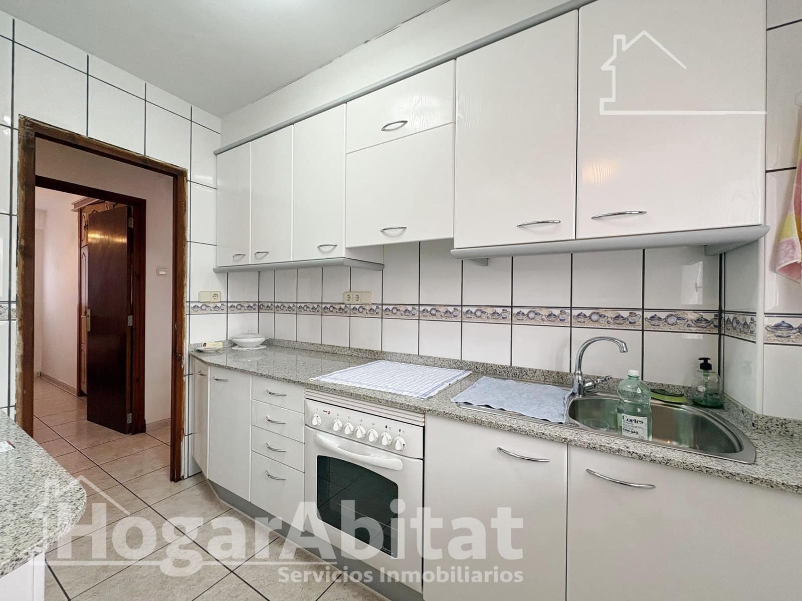 3 slaapkamer Flat te koop in Tavernes de la Valldigna met garage - € 123.000 (Ref: 9712010)