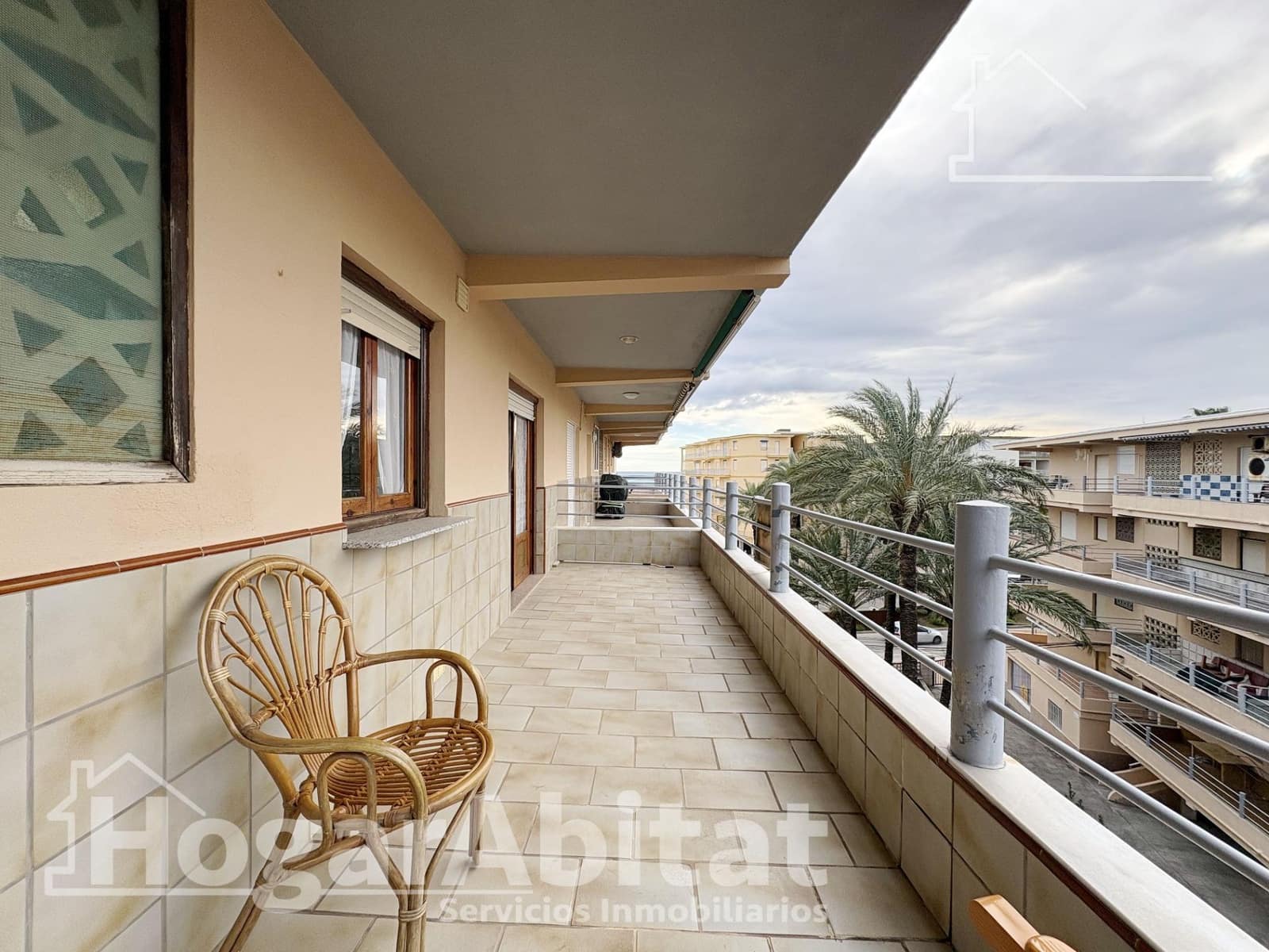 3 slaapkamer Flat te koop in Tavernes de la Valldigna met garage - € 123.000 (Ref: 9712010)