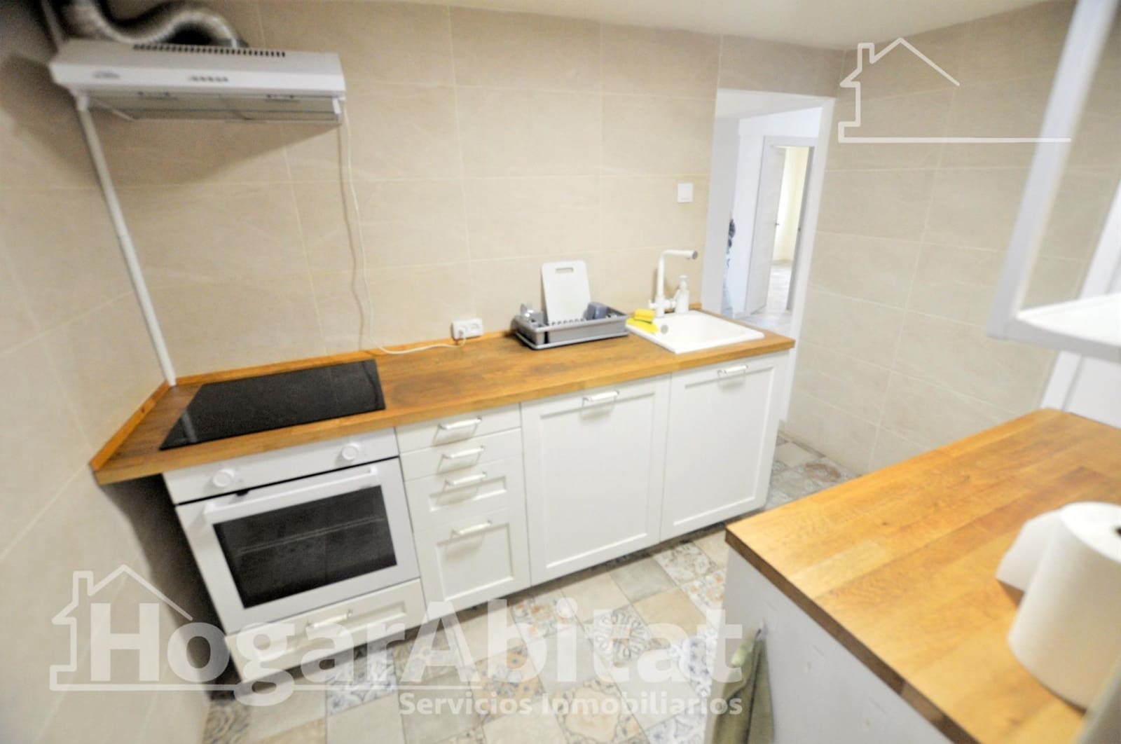 3 bedroom Flat for sale in Valencia city - € 158,000 (Ref: 9712011)