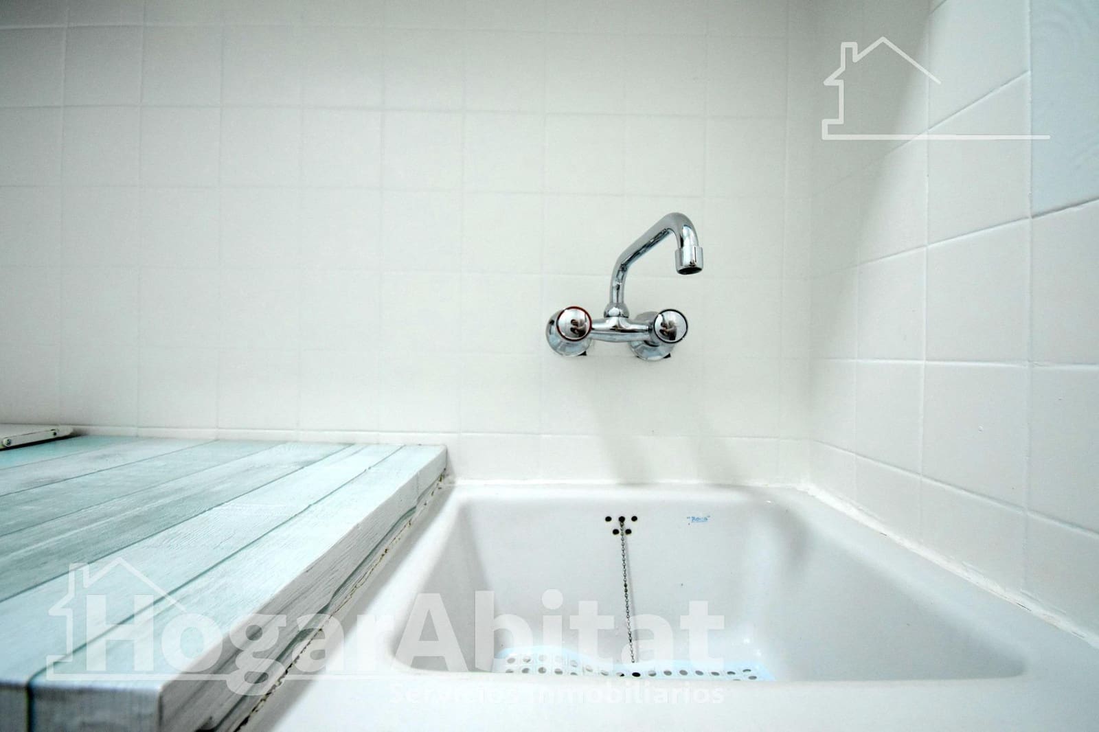 1 bedroom Penthouse for sale in Miramar - € 129,900 (Ref: 9712015)