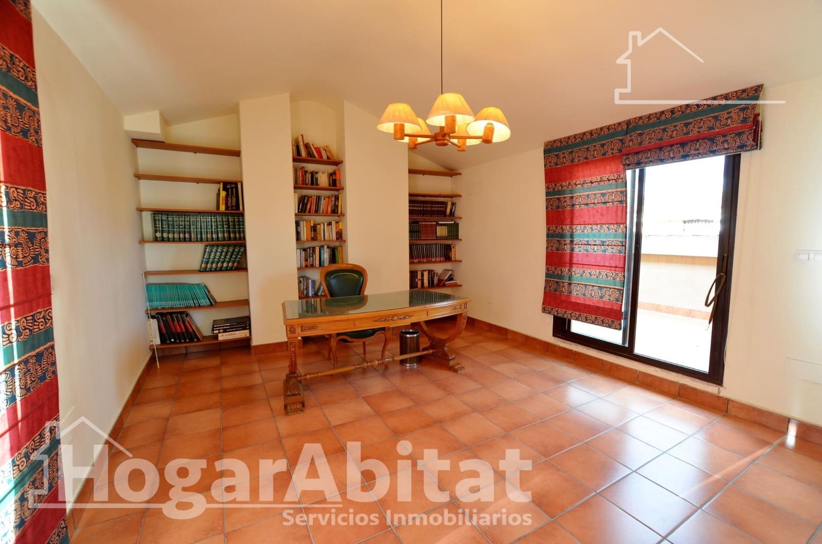 5 slaapkamer Rijtjeshuis te koop in San Juan de Alicante / Sant Joan d'Alacant met zwembad garage - € 470.000 (Ref: 9712020)