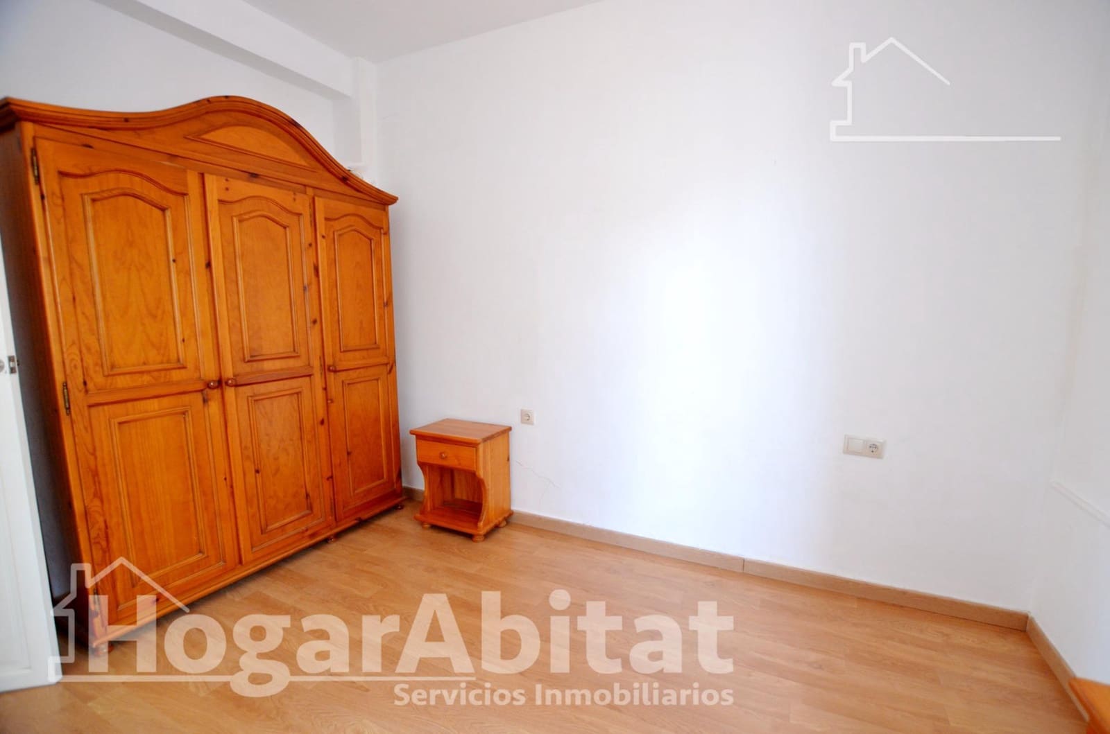 3 bedroom Villa for sale in Alicante / Alacant city with pool garage - € 315,000 (Ref: 9712027)