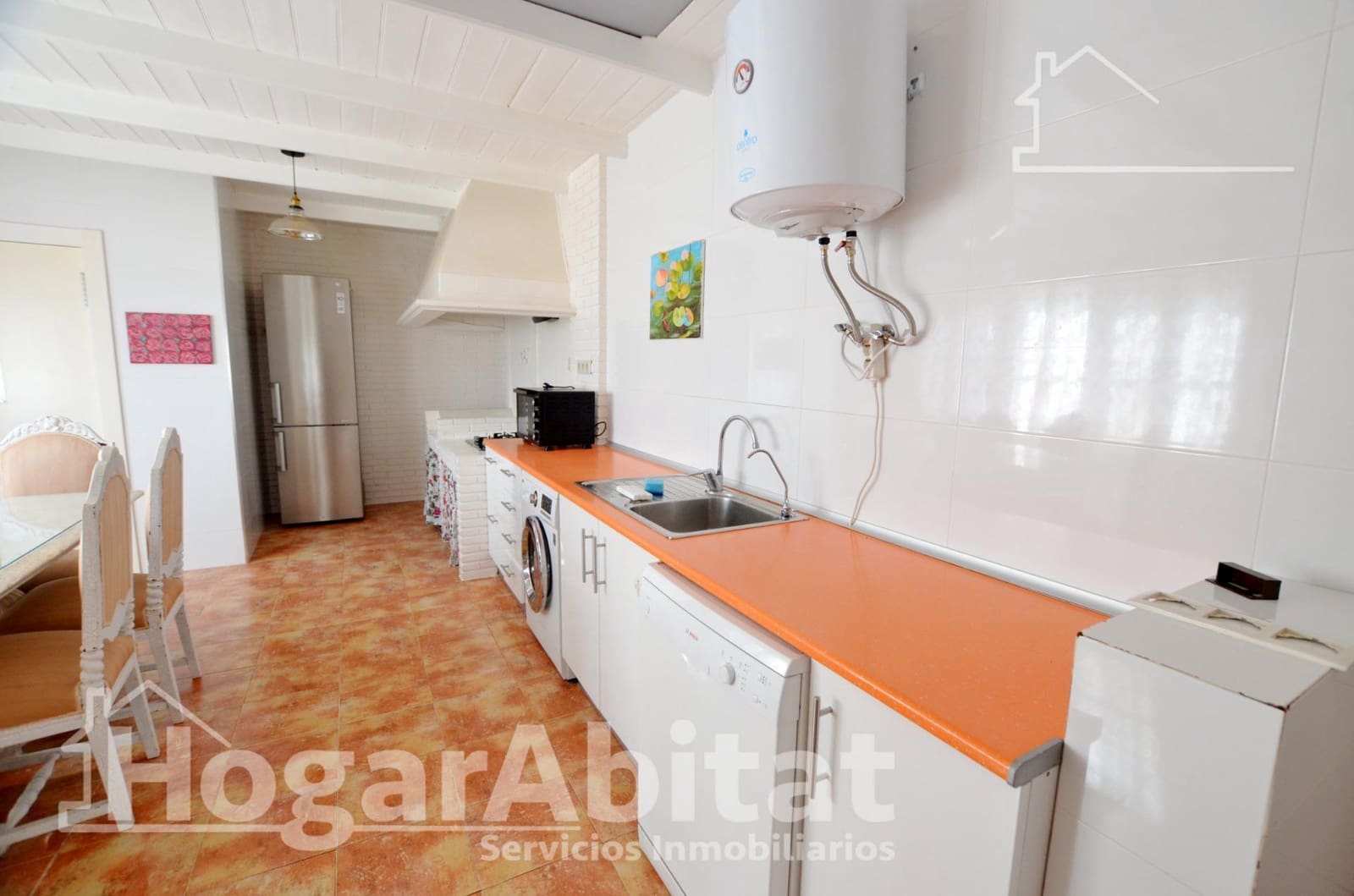 3 bedroom Villa for sale in Alicante / Alacant city with pool garage - € 315,000 (Ref: 9712027)
