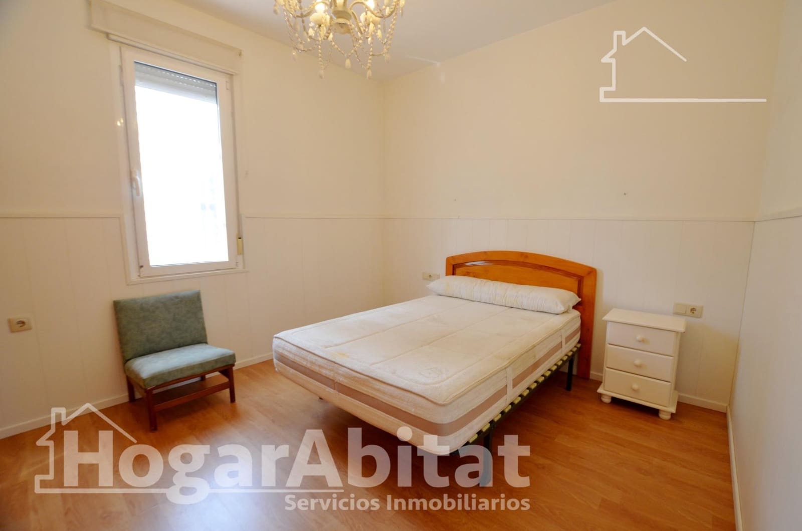 3 bedroom Villa for sale in Alicante / Alacant city with pool garage - € 315,000 (Ref: 9712027)