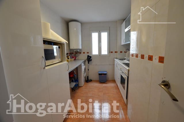 3 makuuhuone Asunto myytävänä paikassa Alicante kaupunki - 130 000 € (Ref: 9712028)