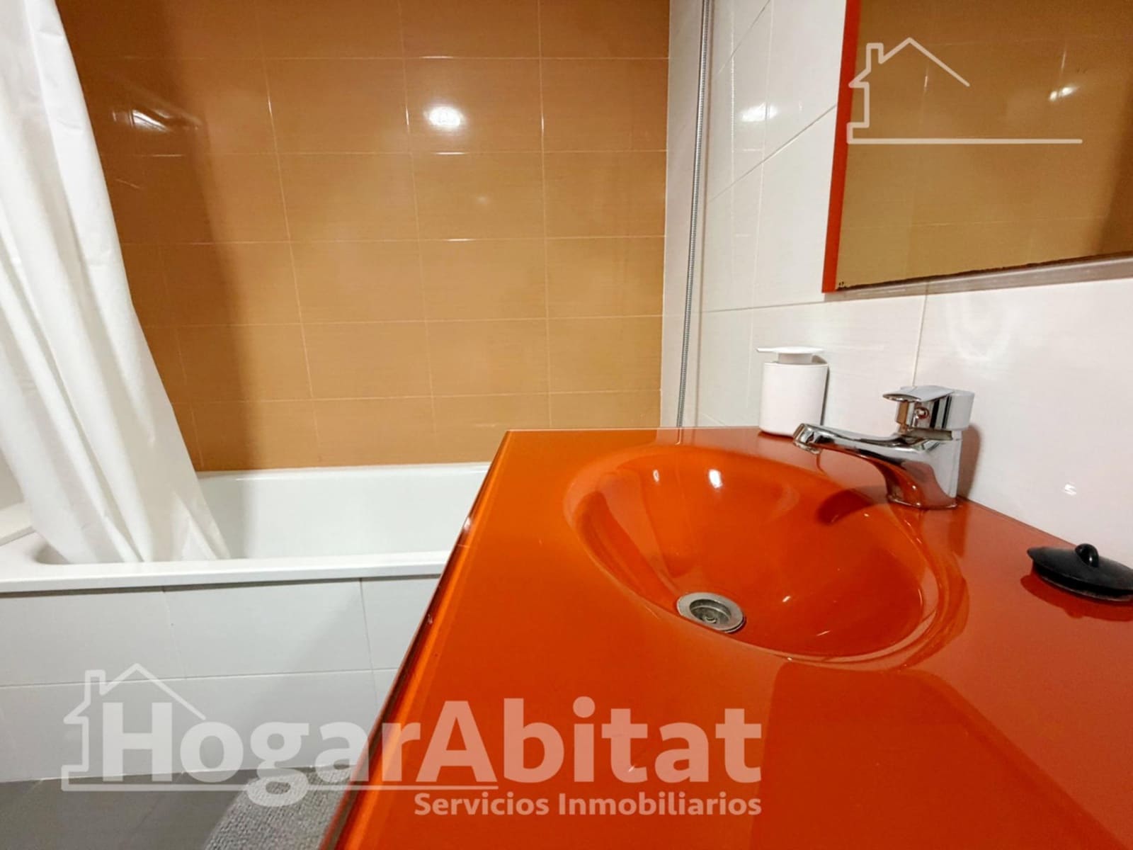 2 bedroom Flat for sale in Lliria with pool garage - € 240,000 (Ref: 9712031)