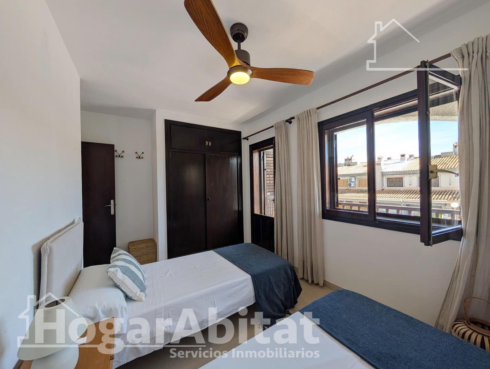 4 slaapkamer Rijtjeshuis te koop in Santa Pola met garage - € 325.000 (Ref: 9712039)