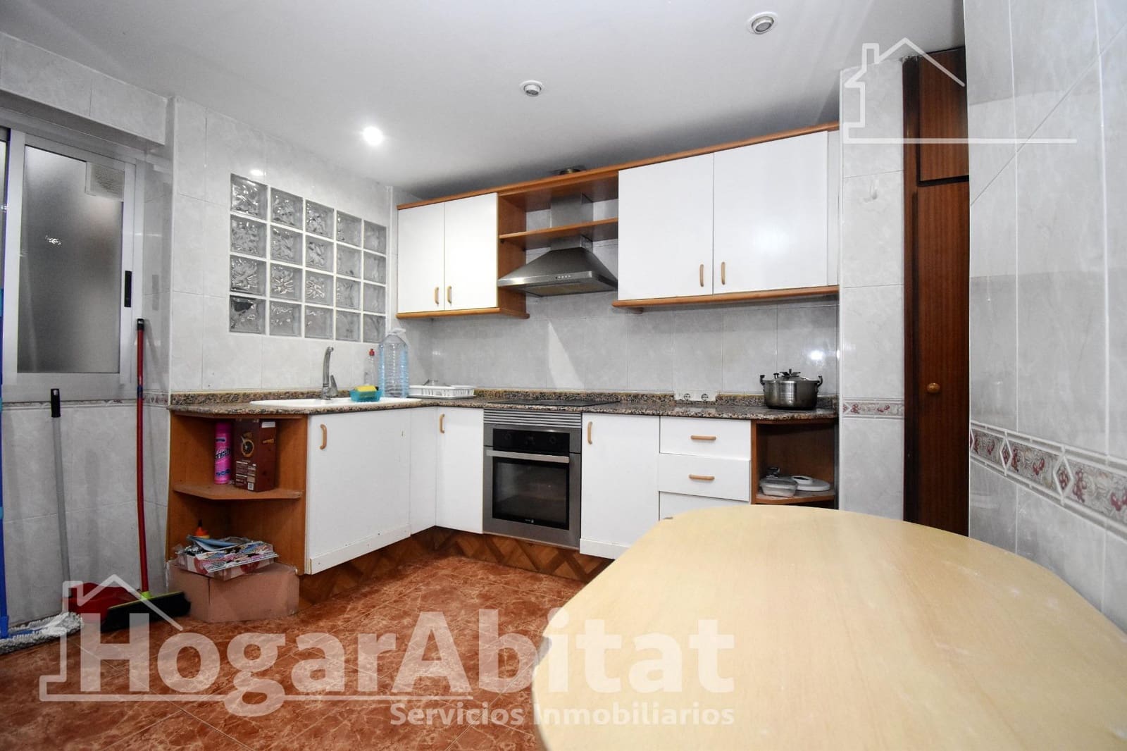 3 soveværelse Lejlighed til salg i Castello de la Plana - € 164.900 (Ref: 9714971)