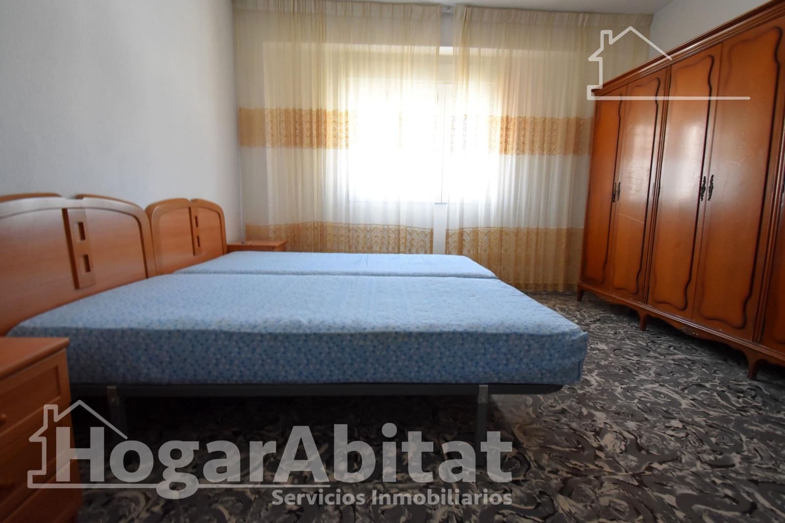 4 bedroom Penthouse for sale in Oliva - € 106,000 (Ref: 9714972)